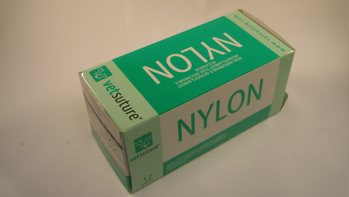 Polyamide non absorbable Monofilament : VETSUTURE NYLON - 50% less